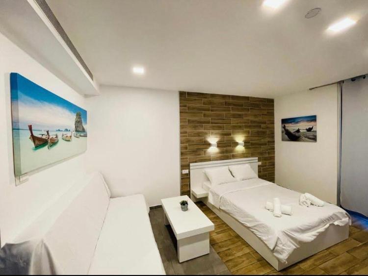Bright And Cozy Studio Suite Эйлат Экстерьер фото